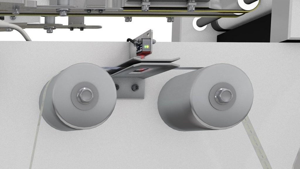 Detecting the end of the label roll
