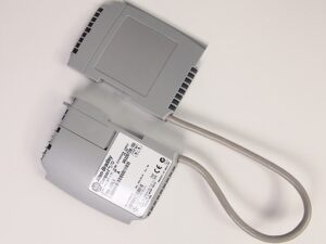 1769-CRL1 CMPLX 0.3 m Right to Left Bus Exp Cable