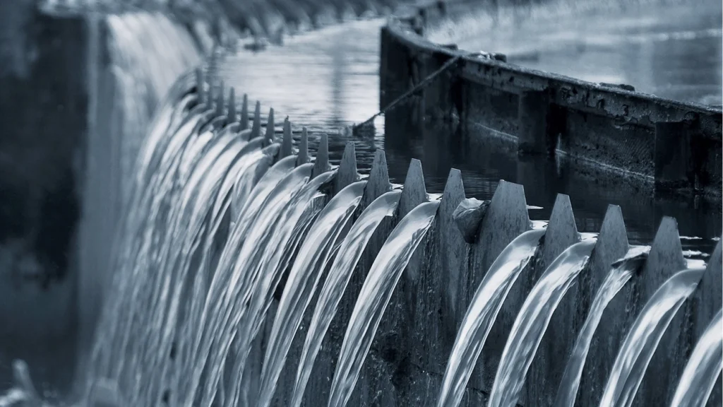 Applications of Bourdon instruments in water treatment industry